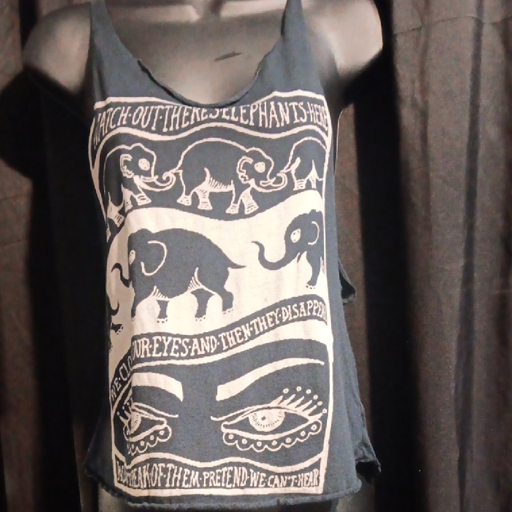 Elephant Graphic Tank Top
